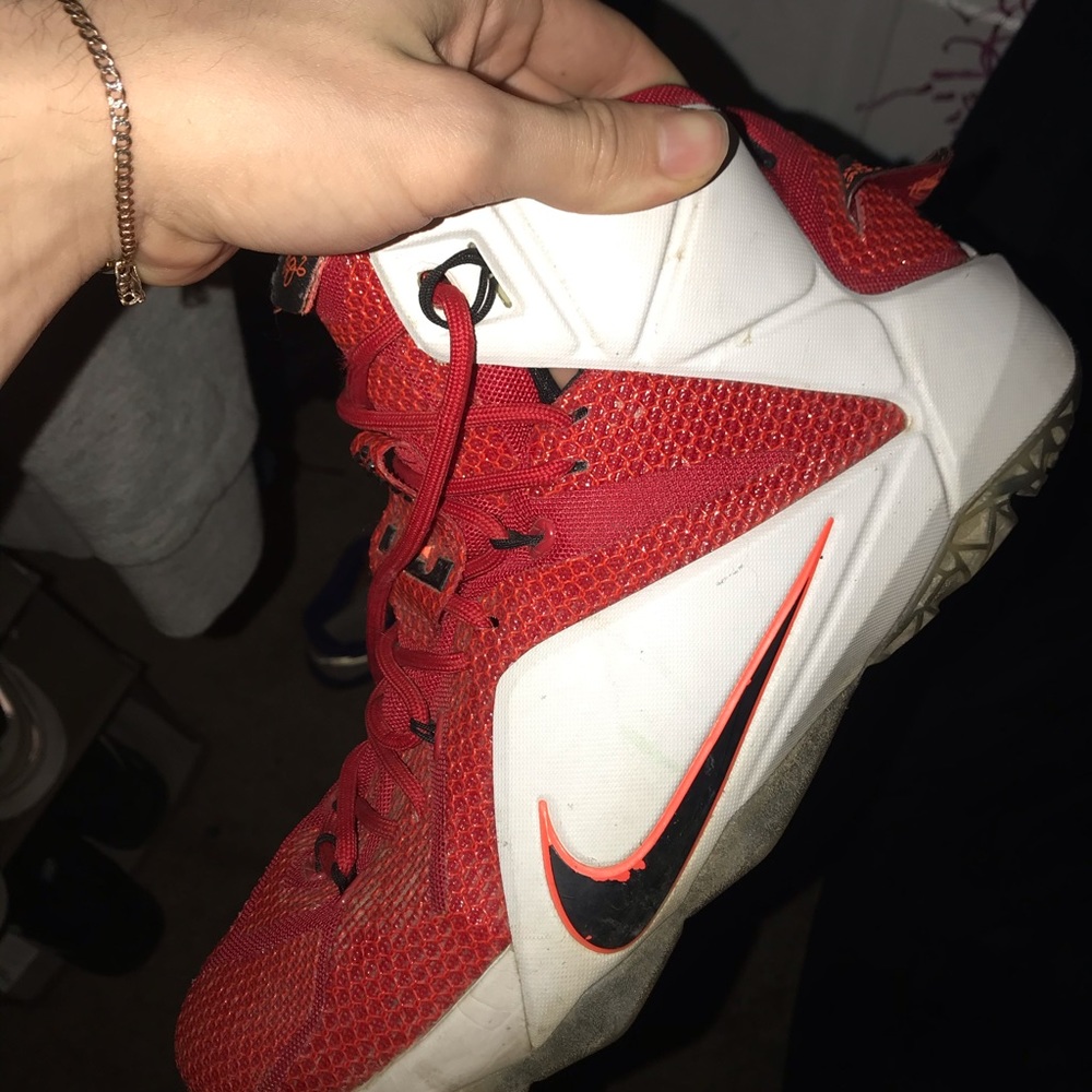 Nike Lebron 12